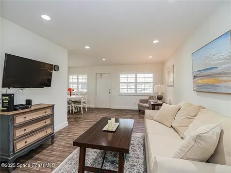76 Royal Oak Drive Vero Beach FL 32962