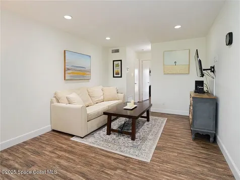 76 Royal Oak Drive Vero Beach FL 32962