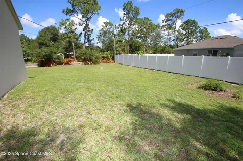 1649 Salazar Street SE Palm Bay FL 32909