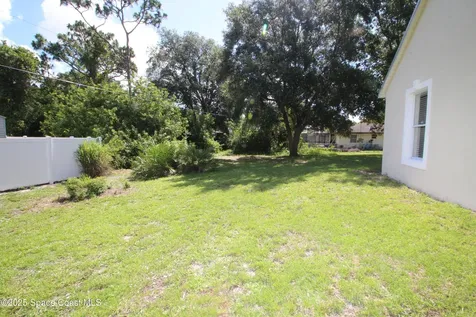 1649 Salazar Street SE Palm Bay FL 32909