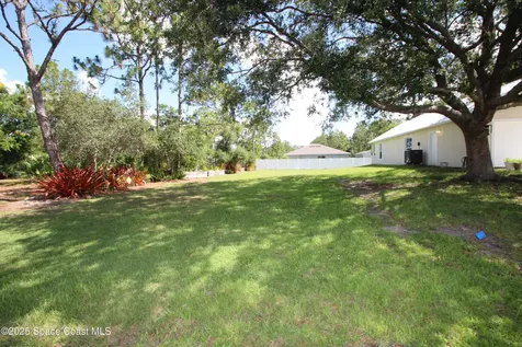 1649 Salazar Street SE Palm Bay FL 32909