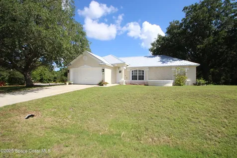 1649 Salazar Street SE Palm Bay FL 32909