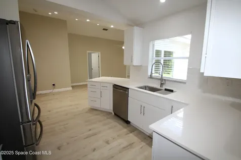 1649 Salazar Street SE Palm Bay FL 32909