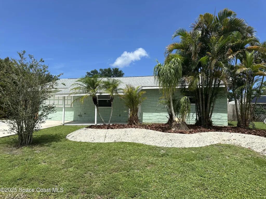 660 Belvedere Road NW Palm Bay FL 32907