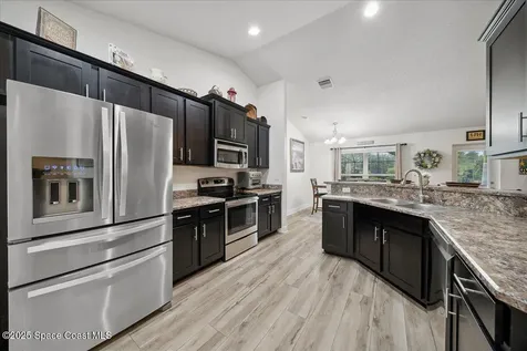 1814 Holbrook Road NW Palm Bay FL 32907