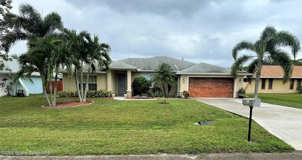 545 Castana Avenue SE Palm Bay FL 32909