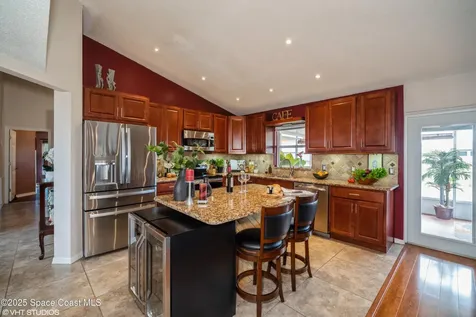 871 Quanah Street SE Palm Bay FL 32909