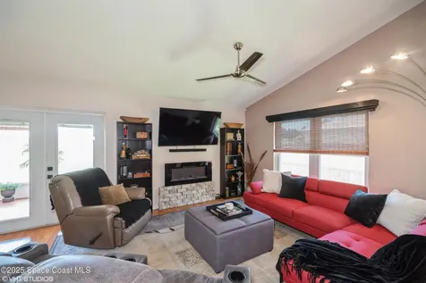 871 Quanah Street SE Palm Bay FL 32909