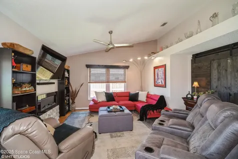 871 Quanah Street SE Palm Bay FL 32909