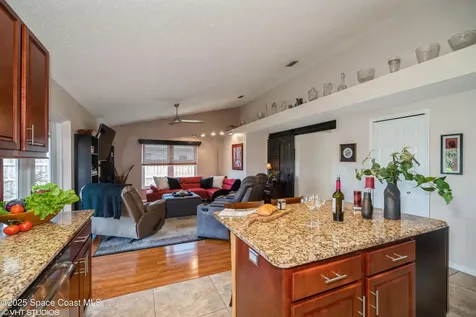 871 Quanah Street SE Palm Bay FL 32909