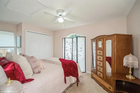 871 Quanah Street SE Palm Bay FL 32909