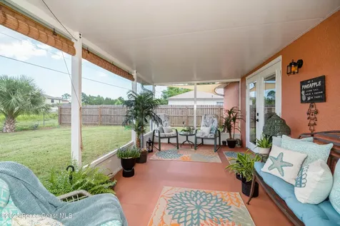 871 Quanah Street SE Palm Bay FL 32909