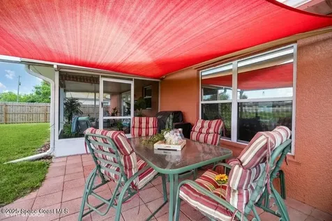 871 Quanah Street SE Palm Bay FL 32909