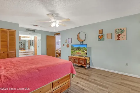 698 Awin Court SE Palm Bay FL 32909