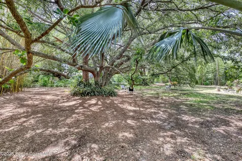 698 Awin Court SE Palm Bay FL 32909