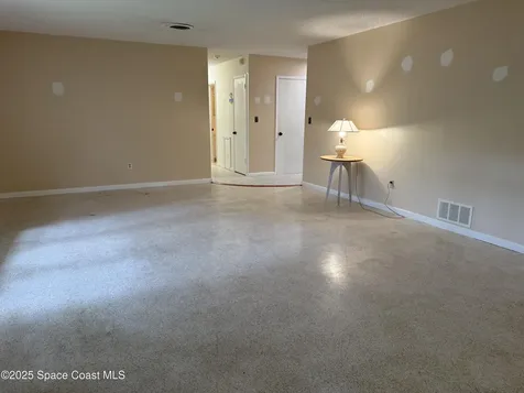 320 Cocoa Avenue Indialantic FL 32903