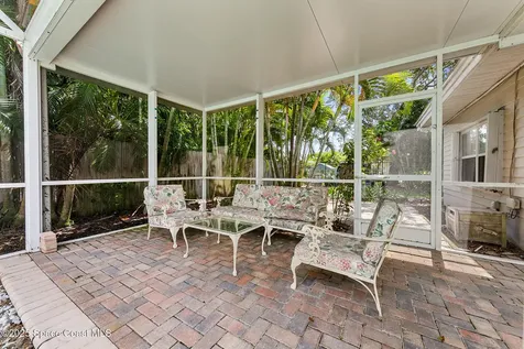 320 Cocoa Avenue Indialantic FL 32903