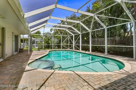 320 Cocoa Avenue Indialantic FL 32903