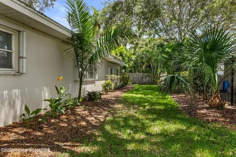 320 Cocoa Avenue Indialantic FL 32903