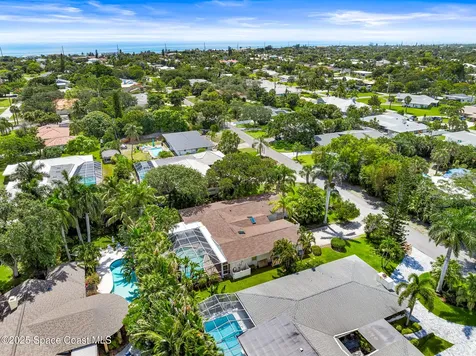 320 Cocoa Avenue Indialantic FL 32903