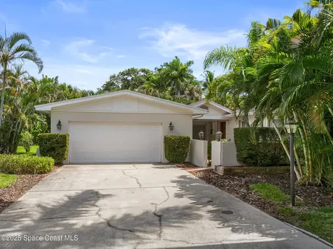 320 Cocoa Avenue Indialantic FL 32903