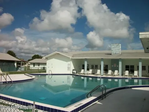 566 Marnie Circle Melbourne FL 32904