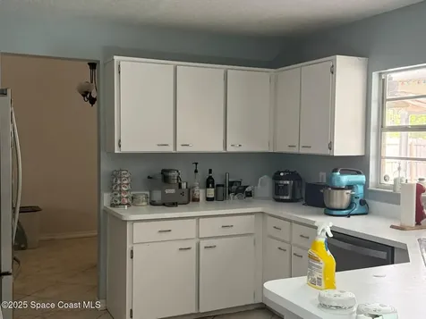 2072 Sun Valley Street Titusville FL 32780