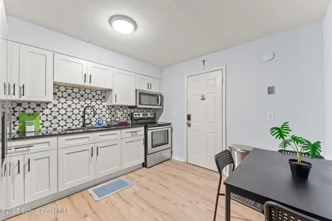 51, 55, 59 E 32nd Street Jacksonville FL 32208