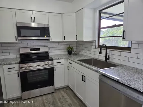 510 Brickell Street SE Palm Bay FL 32909