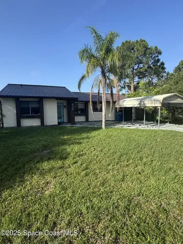 530 Escarole Street SE Palm Bay FL 32909