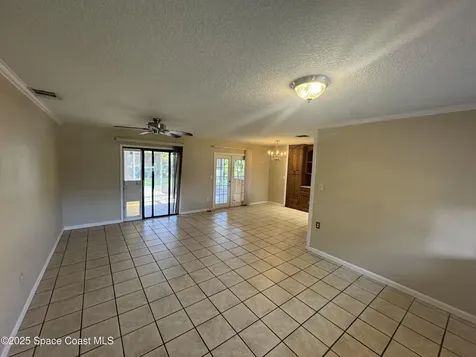 530 Escarole Street SE Palm Bay FL 32909