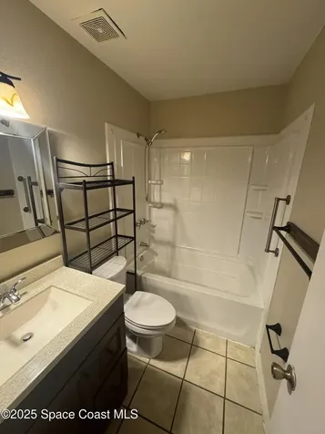 530 Escarole Street SE Palm Bay FL 32909