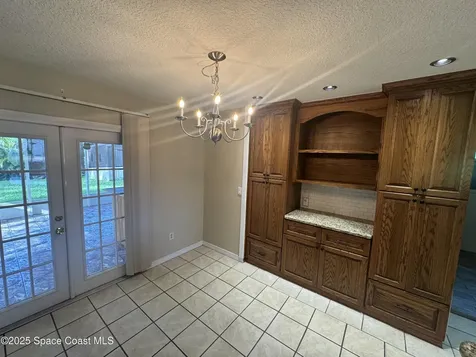 530 Escarole Street SE Palm Bay FL 32909