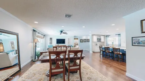 211 Jamaica Drive Cocoa Beach FL 32931