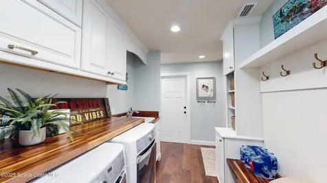 211 Jamaica Drive Cocoa Beach FL 32931