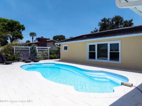 211 Jamaica Drive Cocoa Beach FL 32931
