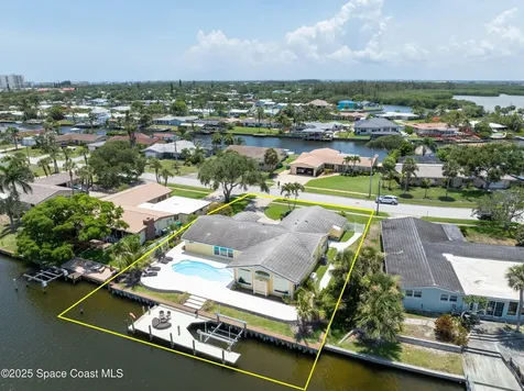 211 Jamaica Drive Cocoa Beach FL 32931