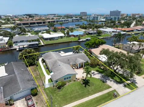 211 Jamaica Drive Cocoa Beach FL 32931