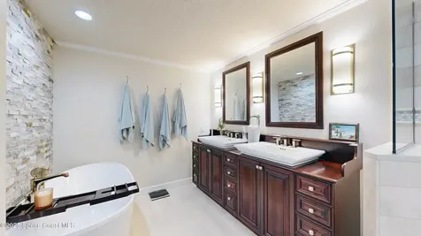 211 Jamaica Drive Cocoa Beach FL 32931
