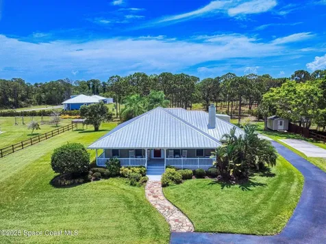 6025 Brabrook Avenue Grant FL 32949