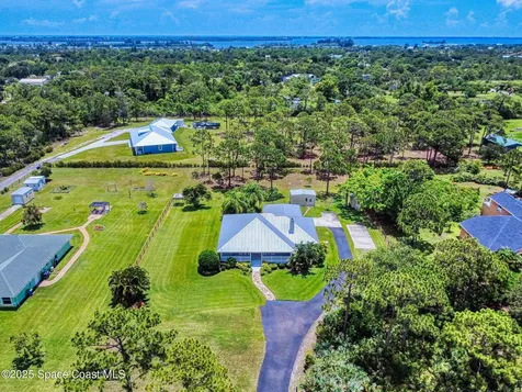 6025 Brabrook Avenue Grant FL 32949