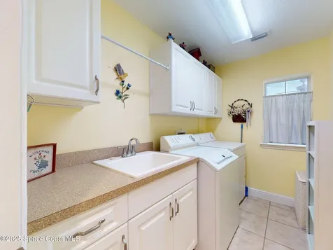 6025 Brabrook Avenue Grant FL 32949