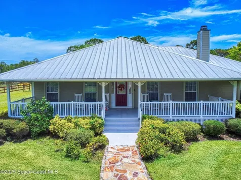 6025 Brabrook Avenue Grant FL 32949