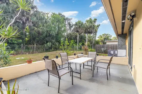 1326 44th Avenue Vero Beach FL 32966