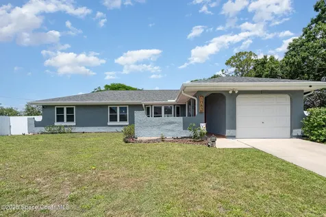 1082 Apricot Avenue SE Palm Bay FL 32909