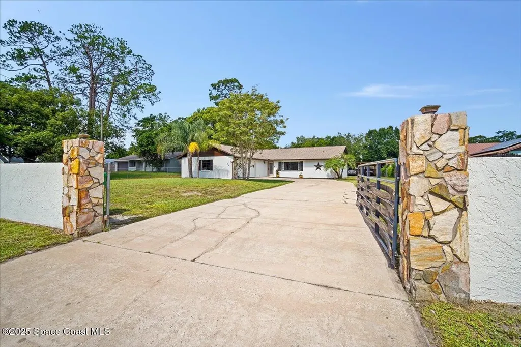 7020 Kaylor Avenue Cocoa FL 32927