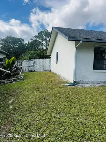 1137 Hill Avenue NW Palm Bay FL 32907