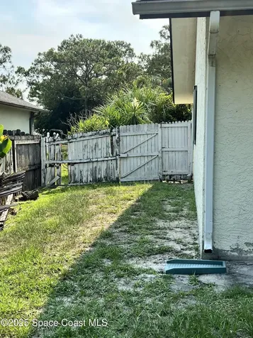 1137 Hill Avenue NW Palm Bay FL 32907