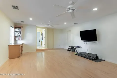 2123 Royal Oaks Drive Rockledge FL 32955