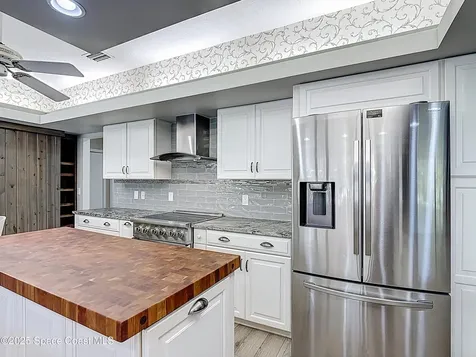 3090 Rio Pino S Indialantic FL 32903